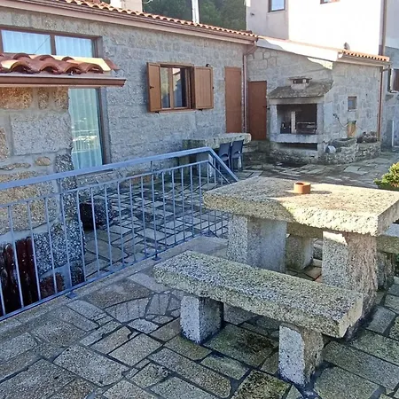 Lägenhet Casa Da Lage -piso 0 By Interhome Cova